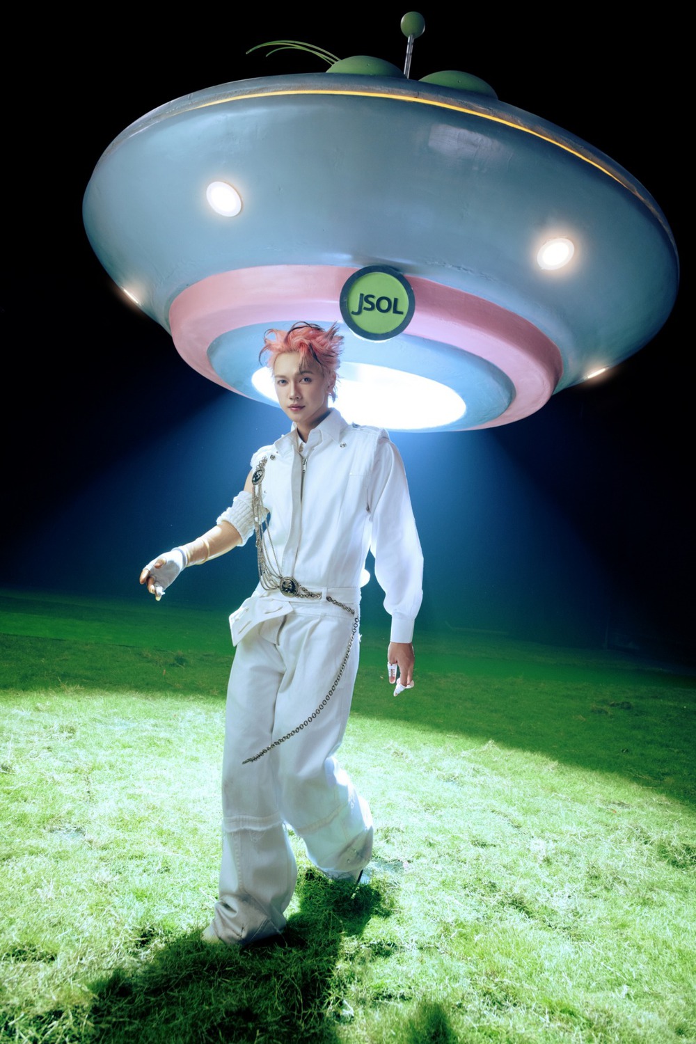 JSOL hé lộ teaser MV “Dán mắt”: Hội tụ 5 &quot;Anh trai say hi&quot; - Ảnh 3.