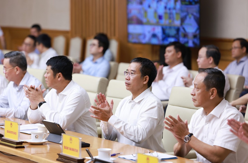 Thủ tướng Phạm Minh Chính chủ trì Hội nghị trực tuyến toàn quốc về kịch bản tăng trưởng - Ảnh 4.