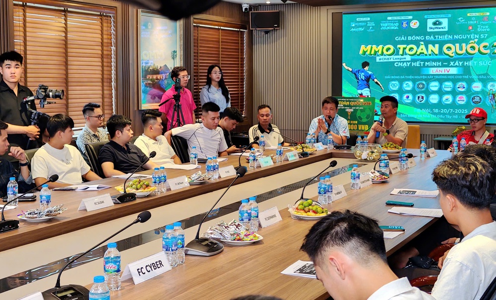 Giải bóng đá thiện nguyện cộng đồng MMO: CHẠY LEAGUE 2025 – Đá bóng gây quỹ, xây trường gieo hy vọng - Ảnh 1.