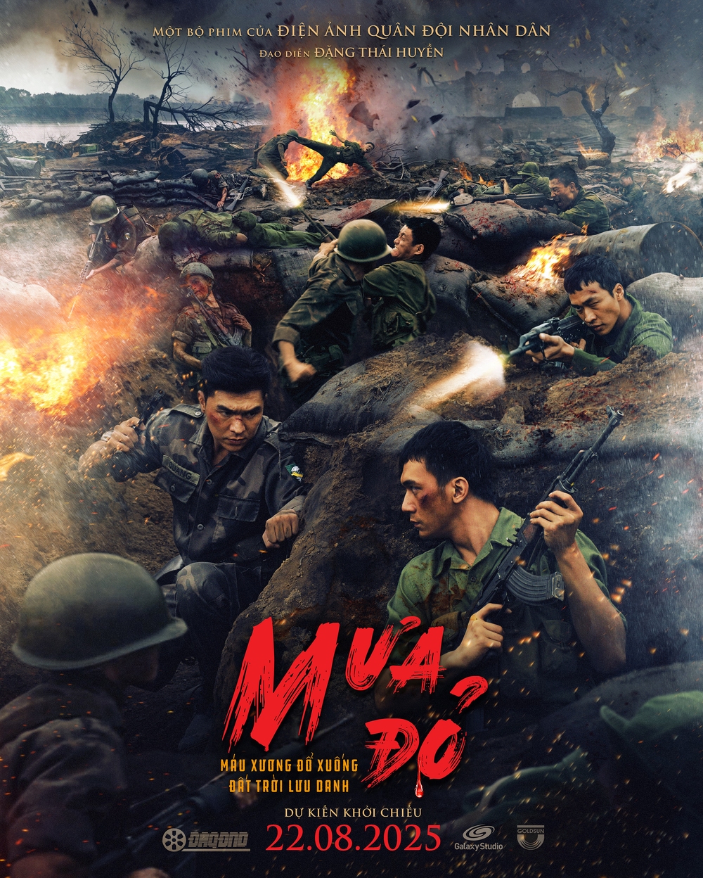 'Mưa đỏ' hé lộ teaser: Thước phim bi tráng về Thành Cổ Quảng Trị 1972 - Ảnh 1.