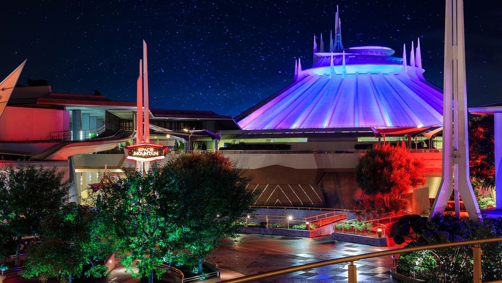 Kỷ niệm 70 năm khánh thành Disneyland: Hành trình từ giấc mơ đến “nơi hạnh phúc nhất thế giới” - Ảnh 2.