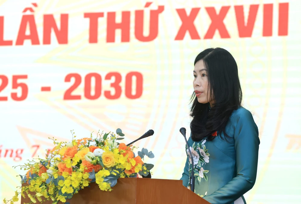 Phó Thủ tướng Mai Văn Chính dự Đại hội đại biểu Đảng bộ Thông tấn xã Việt Nam lần thứ 27, nhiệm kỳ 2025 - 2030 - Ảnh 13.