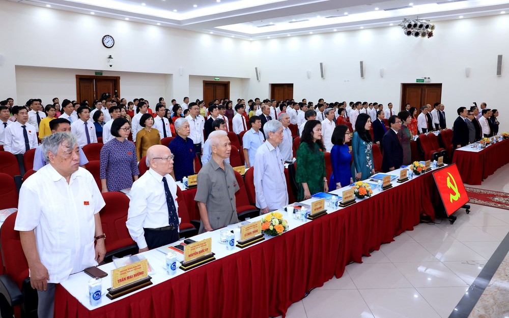 Phó Thủ tướng Mai Văn Chính dự Đại hội đại biểu Đảng bộ Thông tấn xã Việt Nam lần thứ 27, nhiệm kỳ 2025 - 2030 - Ảnh 6.
