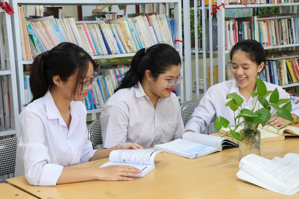 Bí kíp chinh phục khối A00 của nữ sinh Ninh Bình - Ảnh 3.