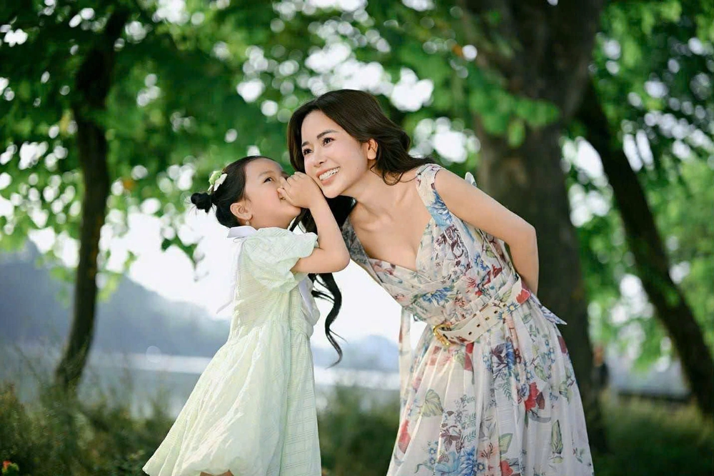 Ra mắt sách nuôi dạy con từ hiện tượng TikTok triệu view: &quot;Tình huống khó - Gặp bố mẹ cao thủ&quot; - Ảnh 4.