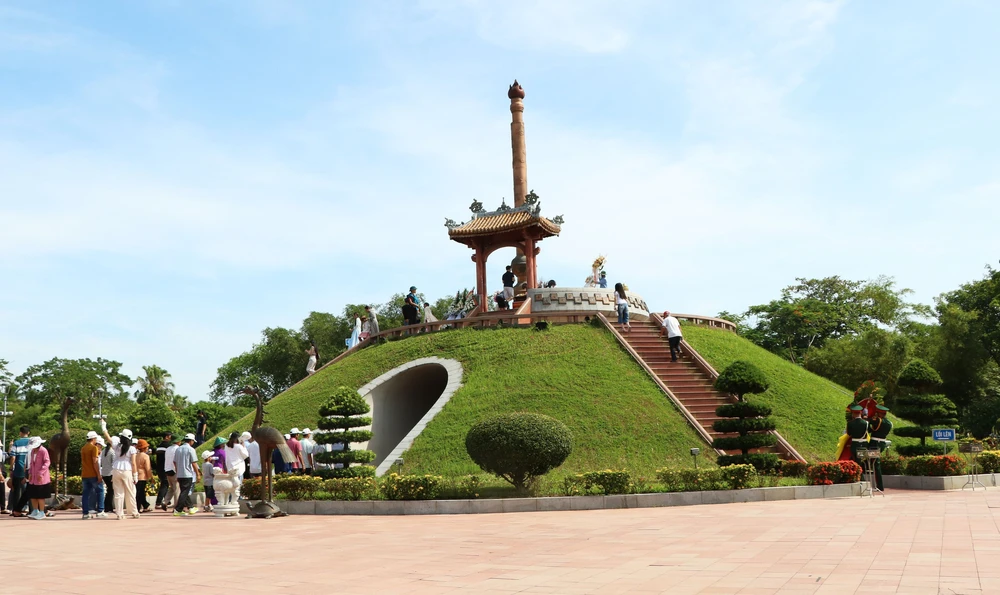 Ngày Thương binh - Liệt sỹ 27/7: Tháng 7 bên đôi bờ Thạch Hãn - Ảnh 2.