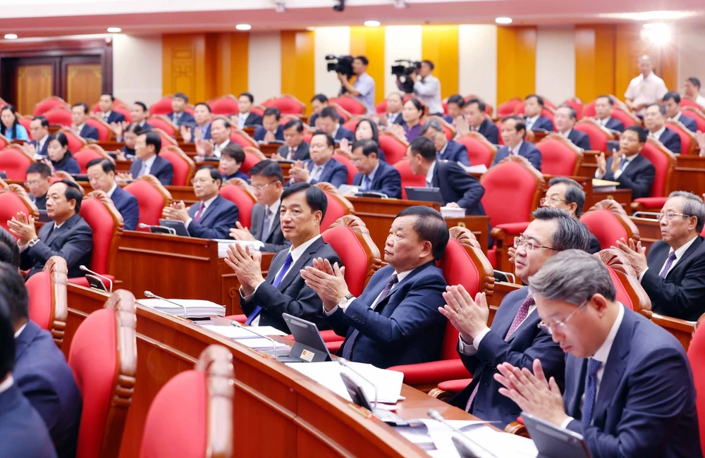 Tổng Bí thư Tô Lâm: Xác định cho được mục tiêu tổng quát và các đột phá chiến lược trong nhiệm kỳ tới - Ảnh 7.