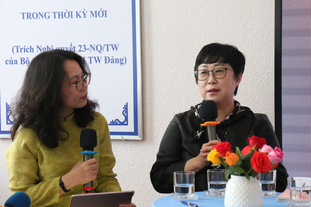 Thơ ca tạo nhịp cầu kết nối văn hóa Việt Nam - Hàn Quốc - Ảnh 4.