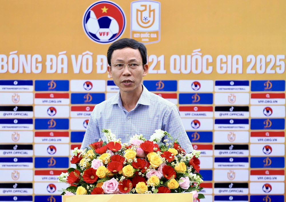 Con trai Quang Hải lại ghi bàn ở Vòng chung kết U21 Quốc gia - Ảnh 1.