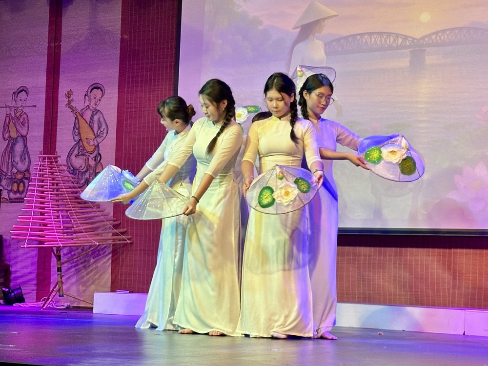 Bonjour Vietnam 2025 - Nơi thế hệ trẻ người Việt toàn cầu kể chuyện văn hóa dân tộc - Ảnh 3.