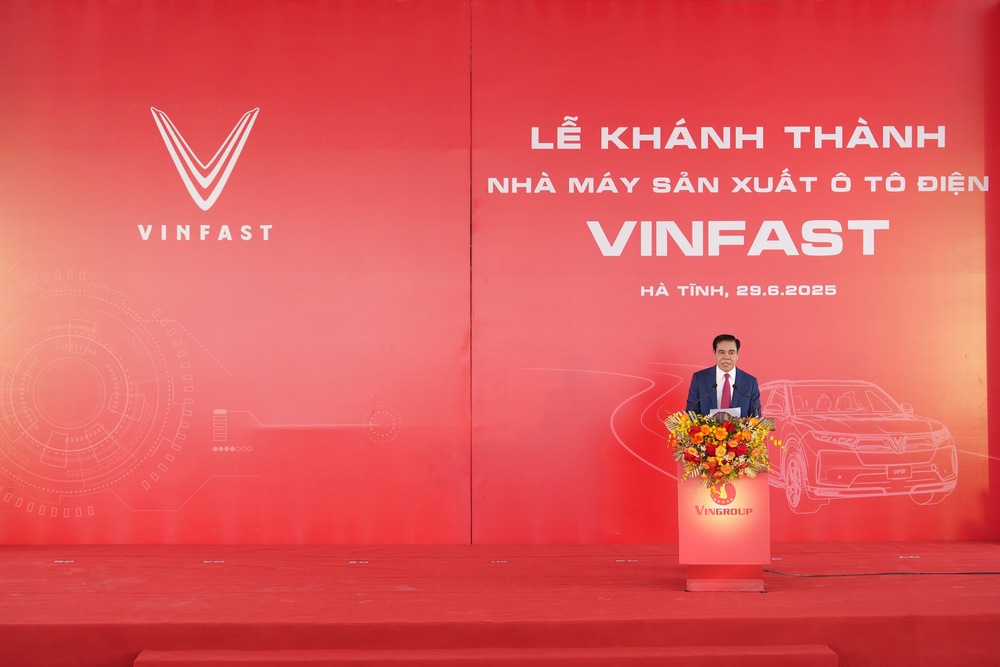 Nhà máy Vinfast Vũng Áng chính thức vận hành, công suất ban đầu 200.000 xe/năm - Ảnh 1.