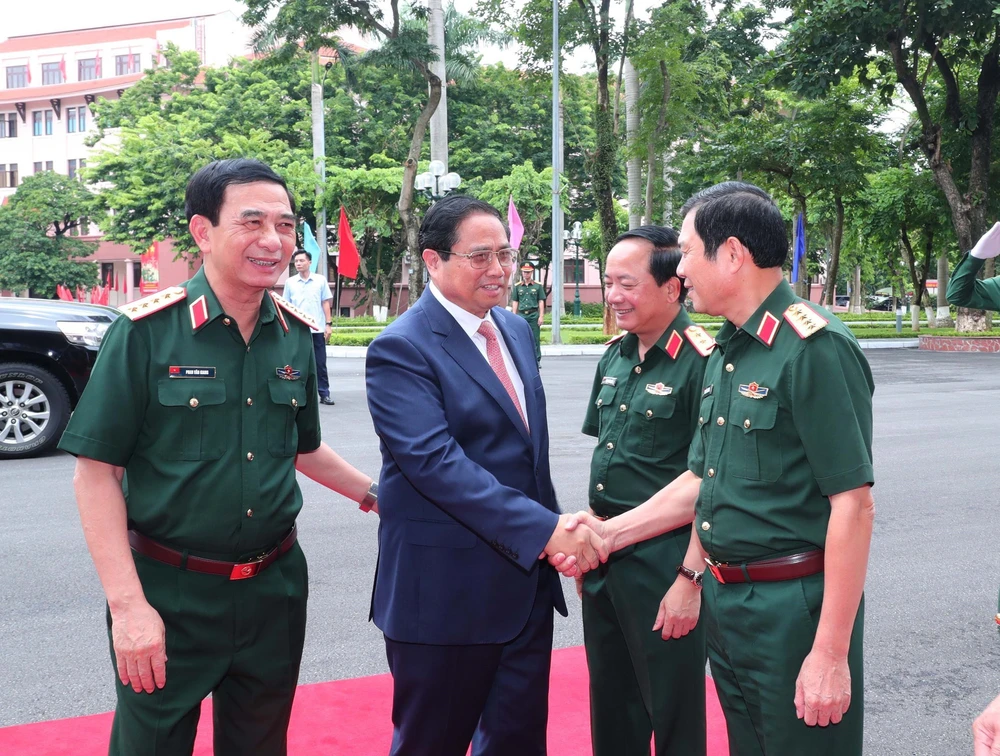 Thủ tướng Phạm Minh Chính: Quân đội tiếp tục thực hiện tốt vai trò nòng cốt trong xây dựng “thế trận lòng dân” - Ảnh 8.