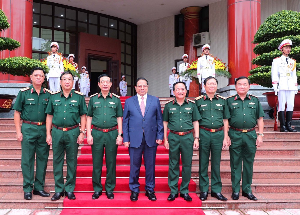 Thủ tướng Phạm Minh Chính: Quân đội tiếp tục thực hiện tốt vai trò nòng cốt trong xây dựng “thế trận lòng dân” - Ảnh 7.