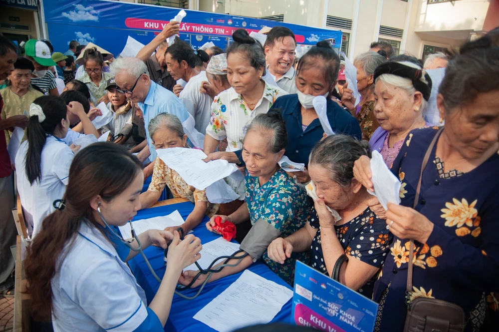 Hội nghị Trung ương 12: Nhiều nội dung mới mang tính chiến lược, thời sự và thực tiễn - Ảnh 2.