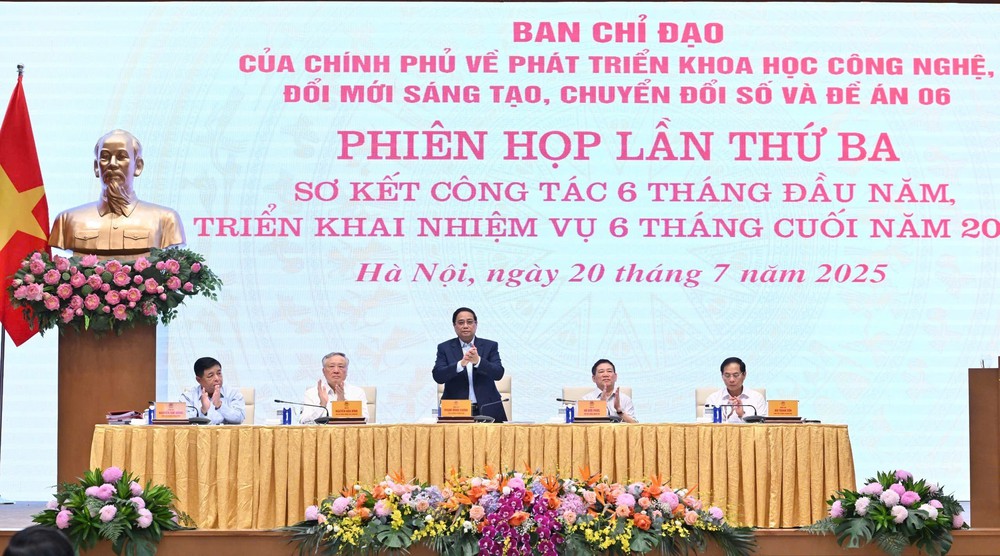 Thủ tướng Phạm Minh Chính chủ trì Phiên họp Ban Chỉ đạo về phát triển khoa học công nghệ, chuyển đổi số và đề án 06 - Ảnh 5.