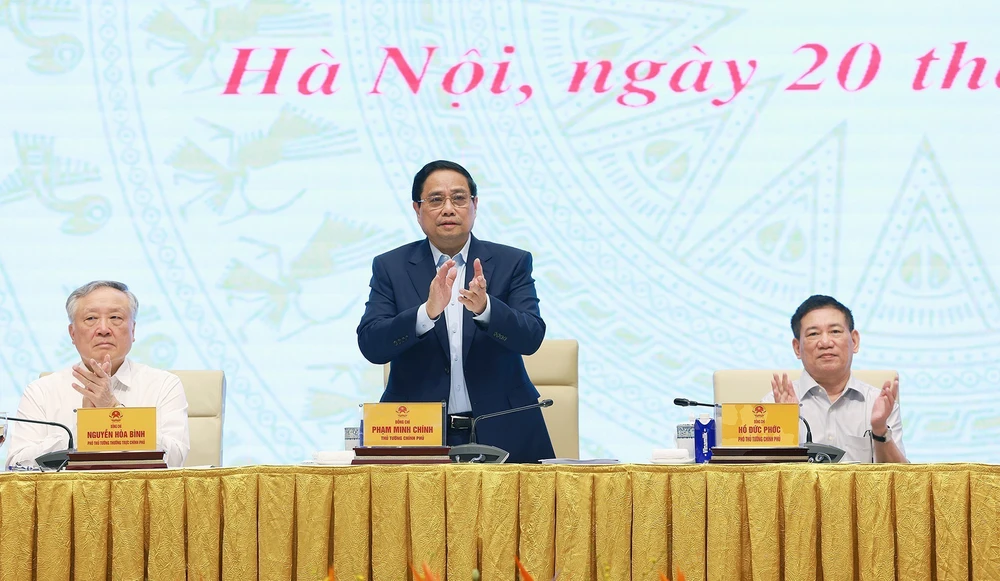 Thủ tướng Phạm Minh Chính chủ trì Phiên họp Ban Chỉ đạo về phát triển khoa học công nghệ, chuyển đổi số và đề án 06 - Ảnh 3.