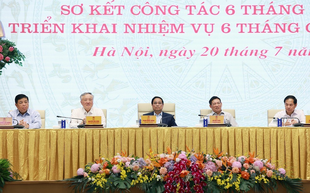 Thủ tướng Phạm Minh Chính chủ trì Phiên họp Ban Chỉ đạo về phát triển khoa học công nghệ, chuyển đổi số và đề án 06 - Ảnh 4.