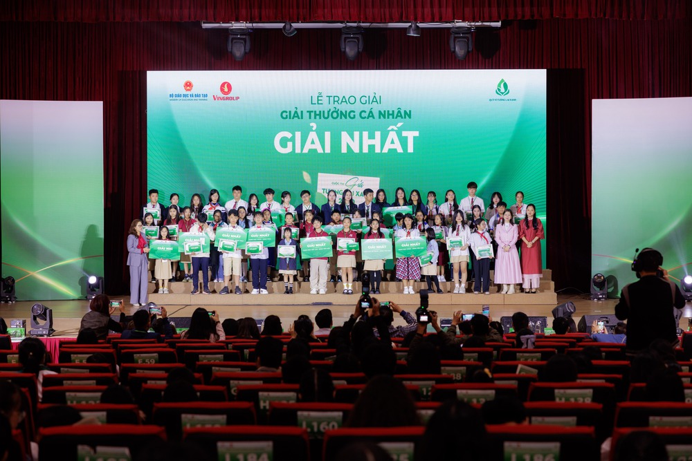 &quot;Gửi tương lai Xanh 2050&quot; Mùa 2 chính thức khởi động: Hành trình kiến tạo thế hệ công dân xanh - Ảnh 1.