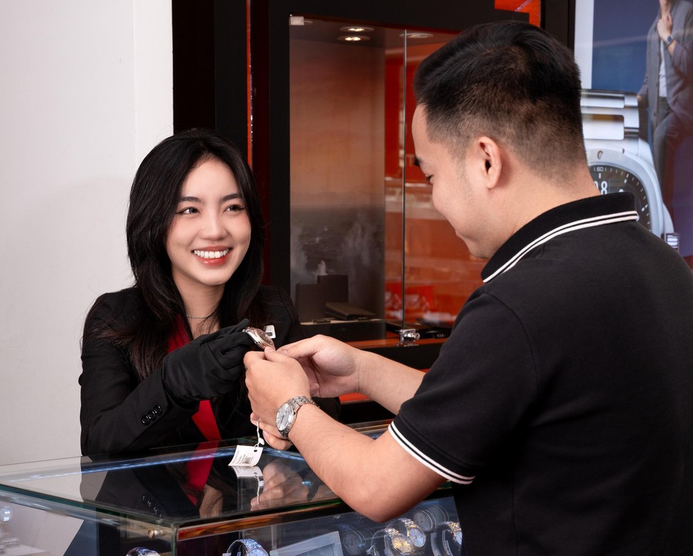 Dưới 60 giây là tiêu chuẩn phản hồi Online tại Đồng Hồ Hải Triều - Ảnh 1.