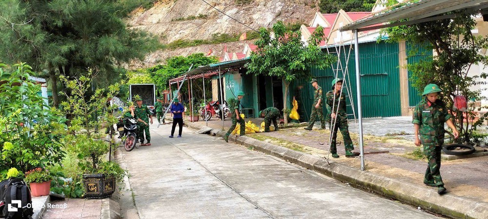 Biên phòng Quảng Ninh triển khai các biện pháp ứng phó với bão số 3 - Ảnh 7.