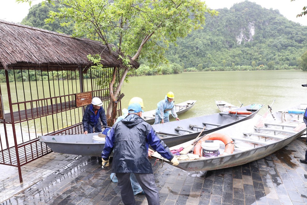 Đêm 21/7 xuất hiện nhiều hình thái thời tiết nguy hiểm do bão số 3 - Ảnh 3.
