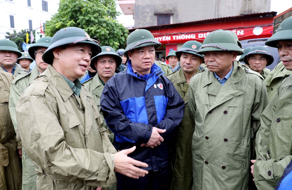 Phó Thủ tướng Trần Hồng Hà chỉ đạo công tác phòng, chống bão số 3 tại Hải Phòng và Hưng Yên - Ảnh 1.