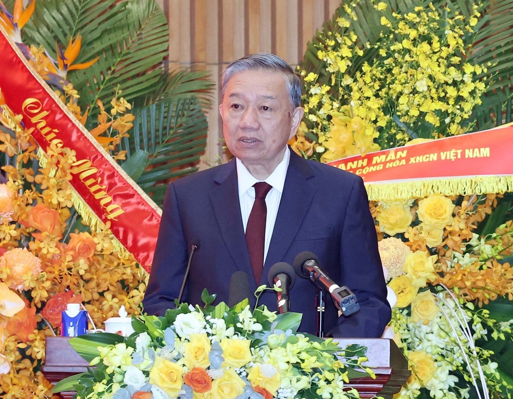 Tổng Bí thư Tô Lâm dự Lễ kỷ niệm 65 năm ngày truyền thống ngành Kiểm sát nhân dân - Ảnh 3.