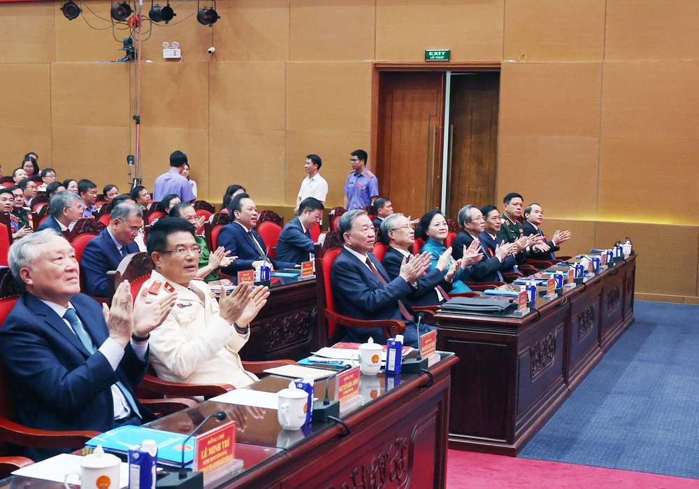 Tổng Bí thư Tô Lâm dự Lễ kỷ niệm 65 năm ngày truyền thống ngành Kiểm sát nhân dân - Ảnh 1.