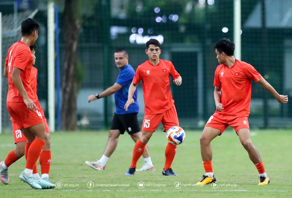 Nhận định bóng đá hôm nay 22/7: U23 Việt Nam vs U23 Campuchia, nữ Anh vs nữ Italy - Ảnh 2.