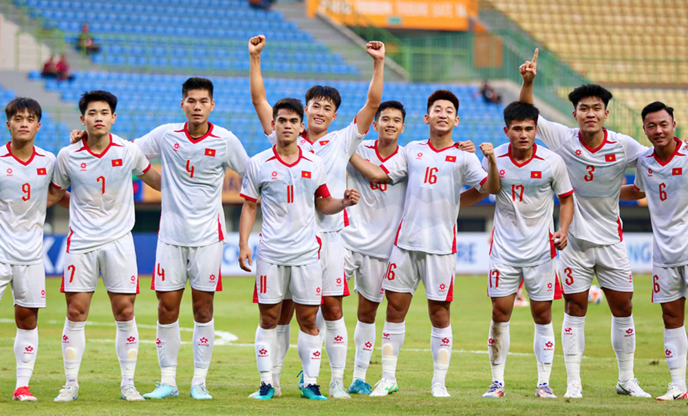Đình Bắc đền đáp HLV Kim Sang Sik - Ảnh 3.