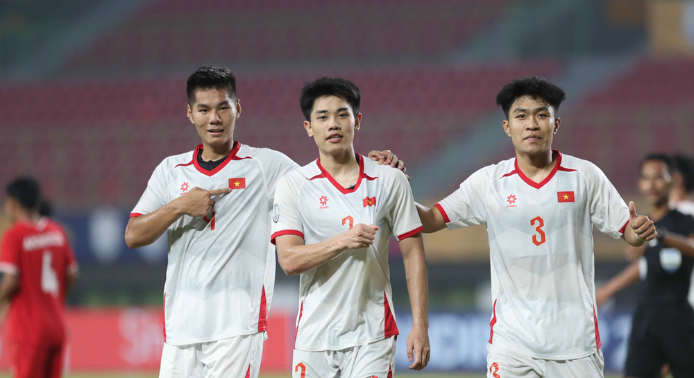 &quot;Ngòi nổ&quot; Đình Bắc khiến hàng thủ U23 Indonesia dè chừng - Ảnh 2.