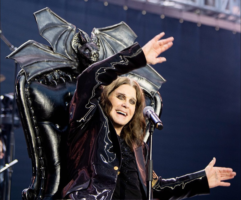 Vĩnh biệt Ozzy Osbourne - &quot;cha đẻ&quot; dòng heavy metal - Ảnh 6.