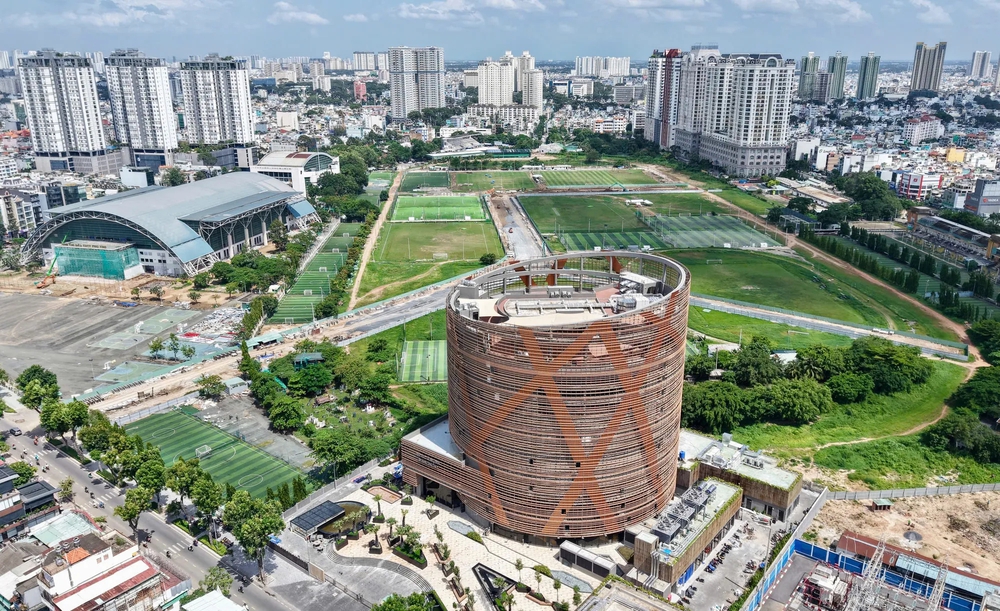 TP. Hồ Chí Minh: Rạp xiếc và biểu diễn đa năng Phú Thọ sẵn sàng khánh thành trong tháng 8 - Ảnh 1.