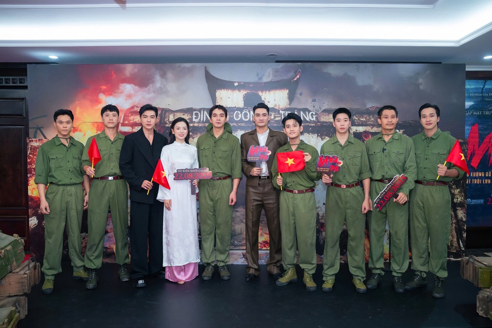 &quot;Mưa đỏ&quot; - tái hiện khúc tráng ca trên dòng Thạch Hãn - Ảnh 1.