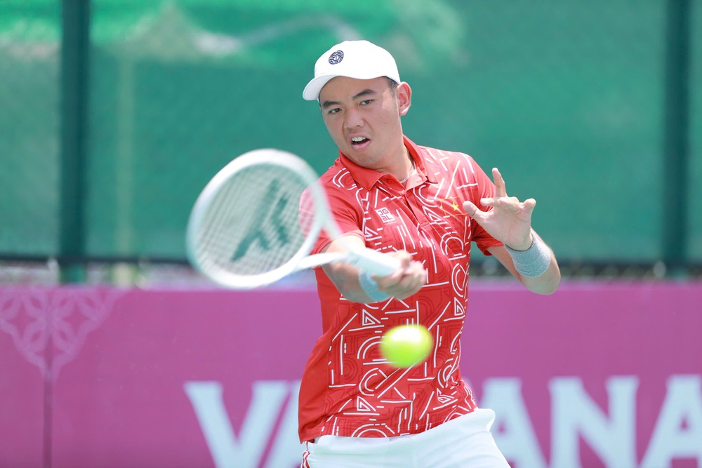 Khi pickleball lấn sân, quần vợt quyết bám trụ - Ảnh 1.