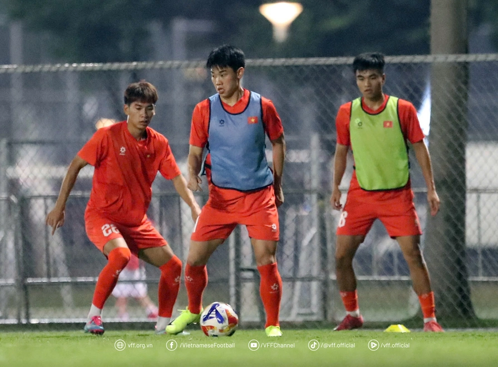 Lý Đức chấn thương không nghiêm trọng, U23 Việt Nam ‘bắt bài’ Philippines - Ảnh 1.