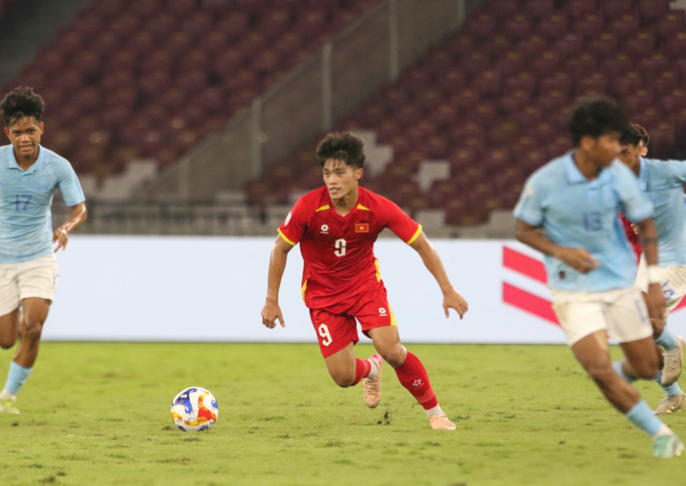 &quot;Họng pháo&quot; HAGL khát khao &quot;bùng nổ&quot; ở U23 Việt Nam - Ảnh 1.