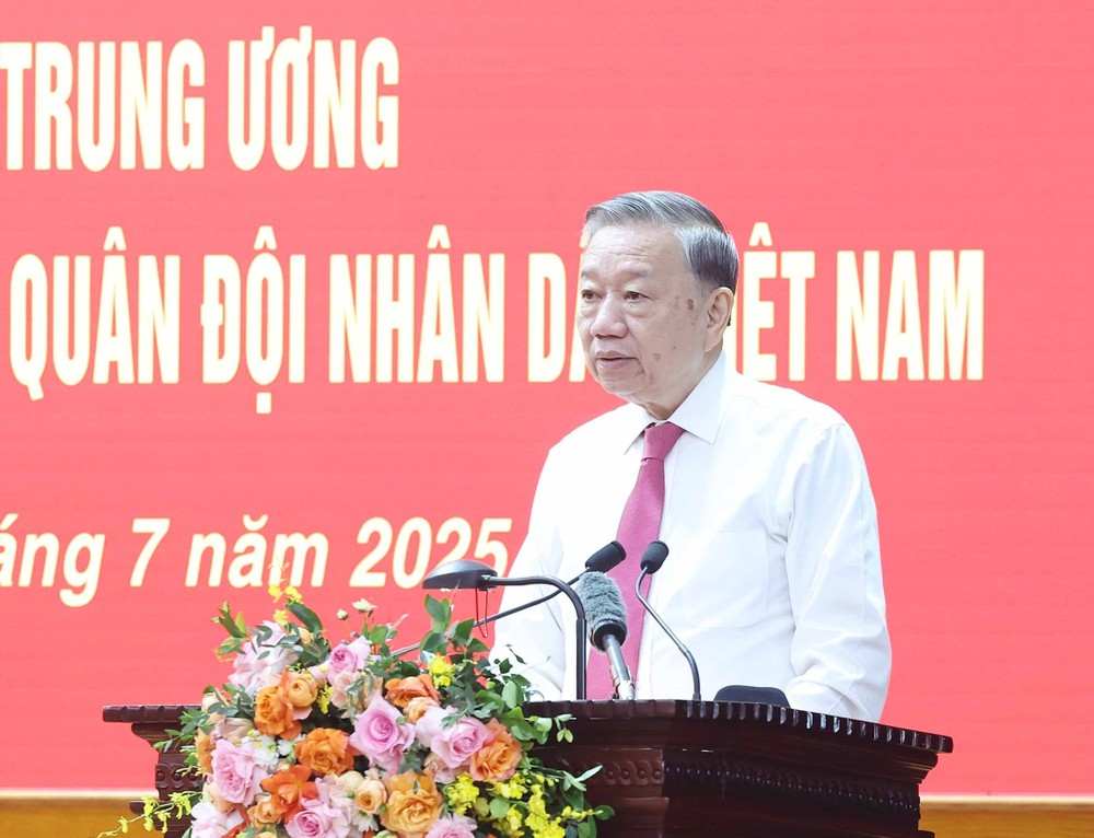 Tổng Bí thư Tô Lâm: Tăng cường các giải pháp xây dựng Quân đội vững mạnh về chính trị, gắn bó máu thịt với nhân dân - Ảnh 2.