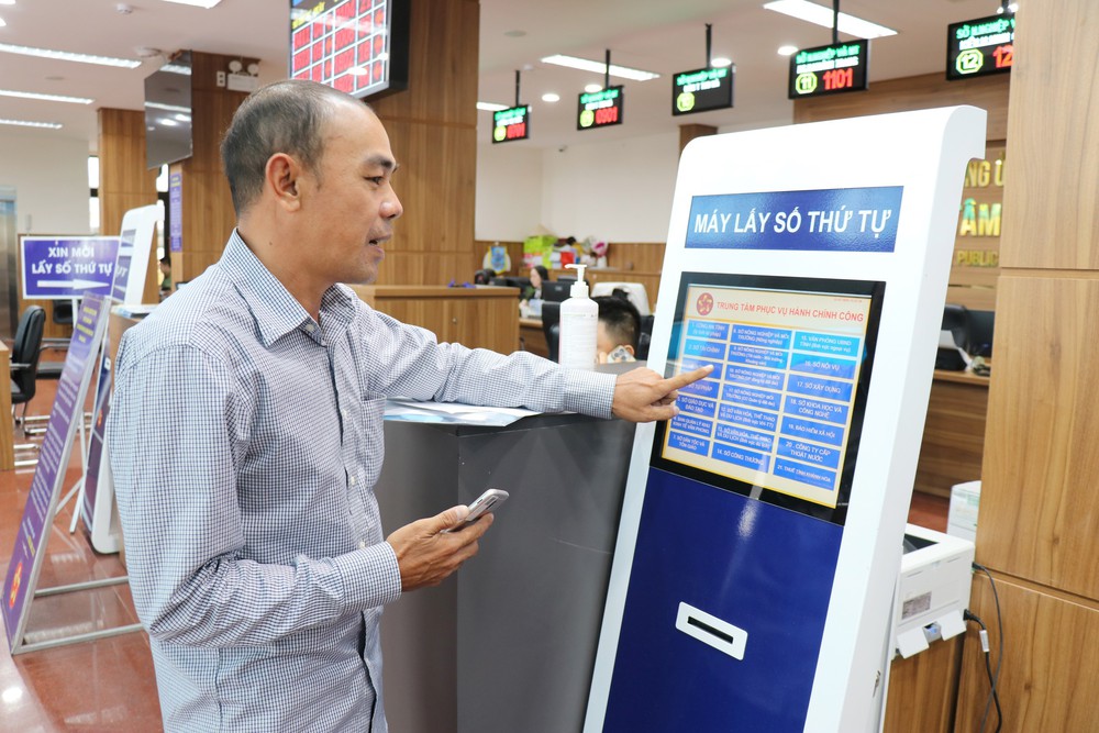 Hiến kế phát triển đất nước trong kỷ nguyên mới: Nâng cao nội lực, tận dụng cơ hội từ chuyển đổi số - Ảnh 3.