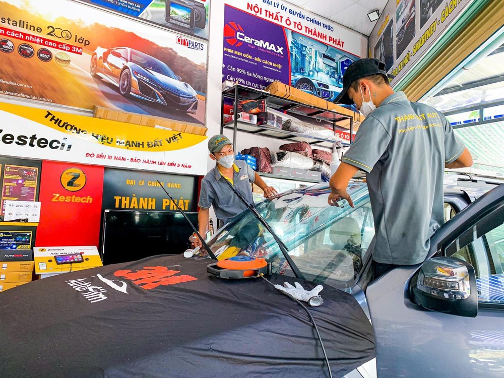 Cách phân biệt phim cách nhiệt 3M chính hãng - Thành Phát Auto Review - Ảnh 1.