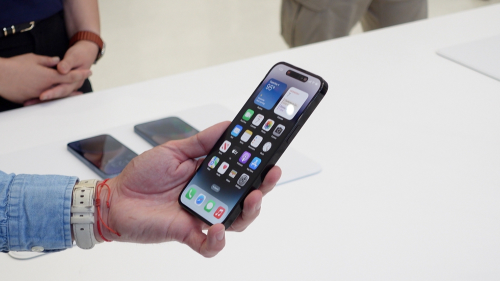 iPhone 14 pro bao nhiêu inch? Nên mua không? - Ảnh 5.