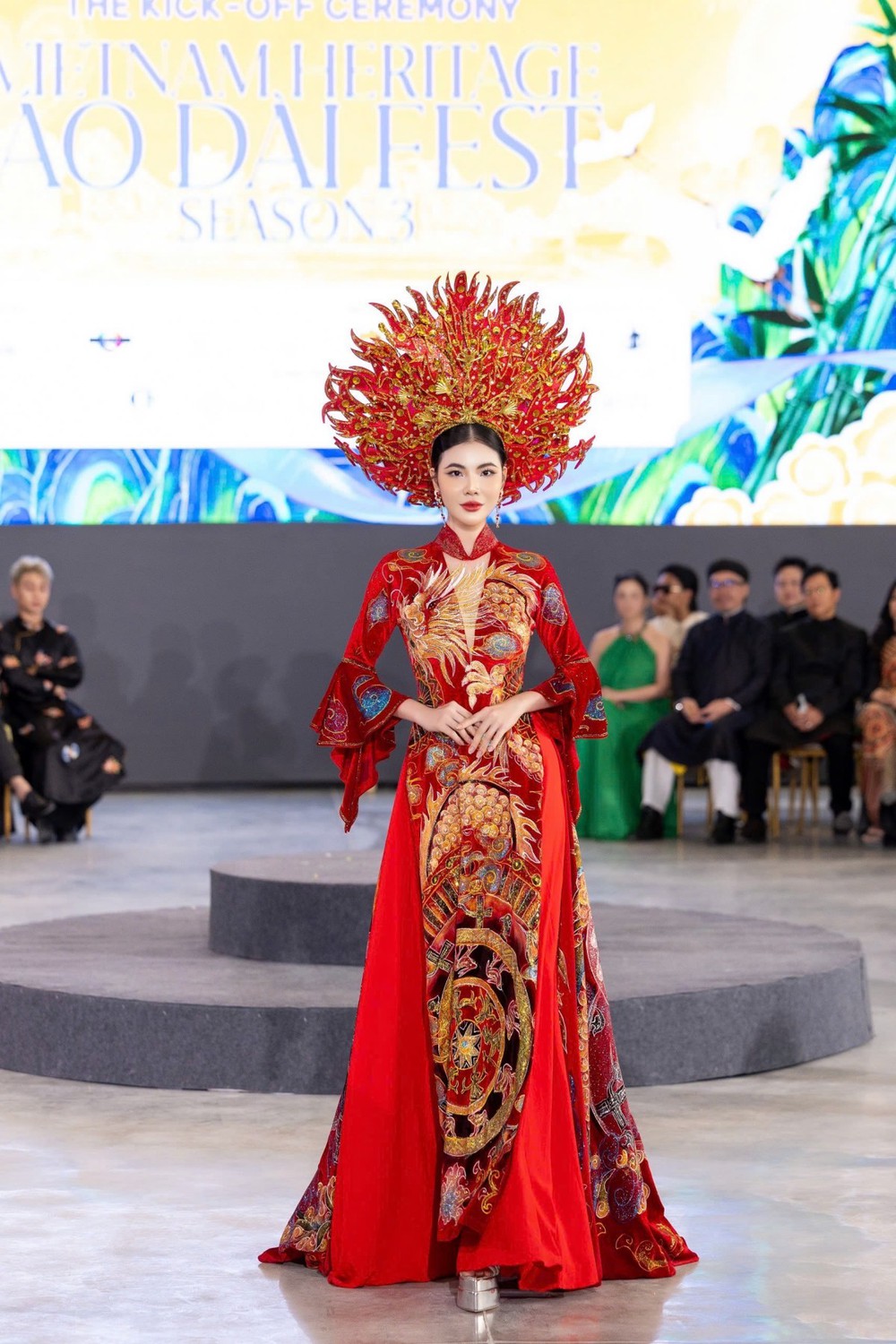 NTK Tommy Nguyễn: “Mỗi thiết kế là một tác phẩm văn hóa sống”  - Ảnh 1.