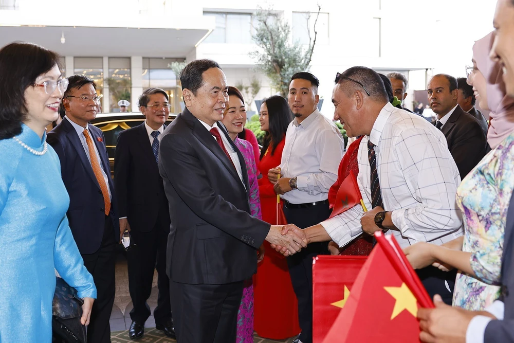 Chủ tịch Quốc hội Trần Thanh Mẫn và Phu nhân bắt đầu thăm chính thức Vương quốc Maroc - Ảnh 4.