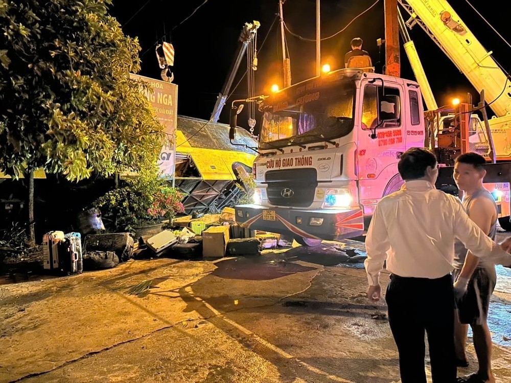 Tai nạn giao thông đặc biệt nghiêm trọng làm 9 người tử vong - Ảnh 4.
