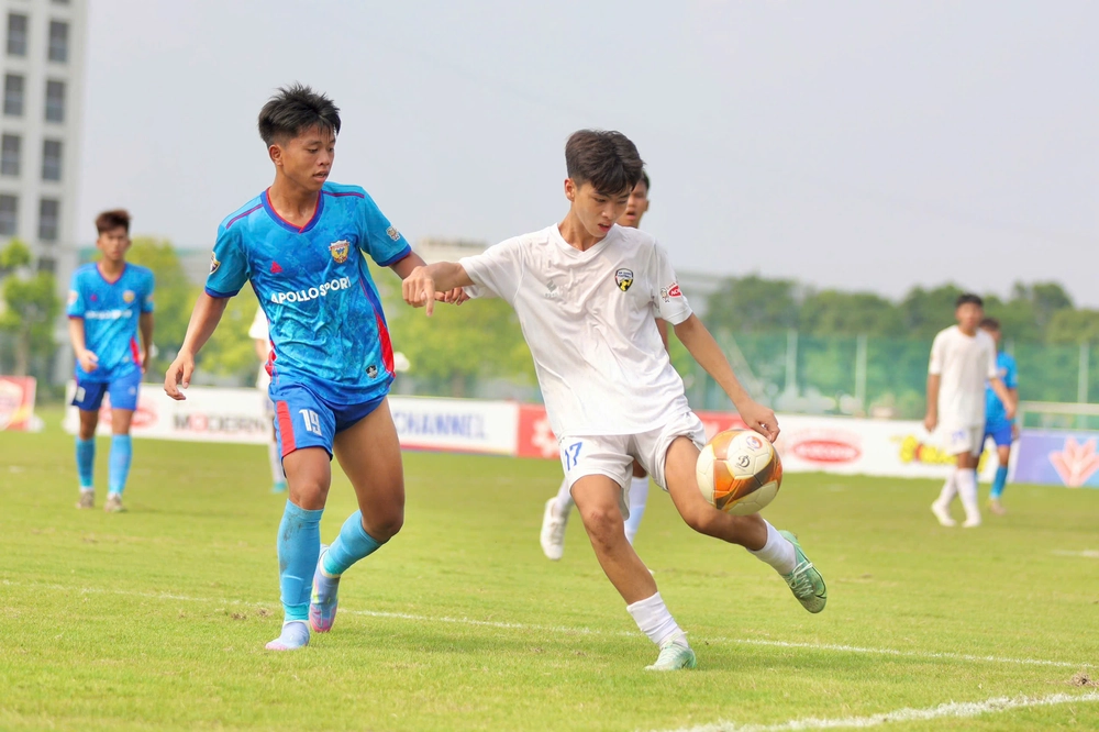 Tin nóng bóng đá Việt hôm nay 27/7: U23 Việt Nam trở lại sân tập; Viktor Lê quyết tâm cao độ - Ảnh 3.
