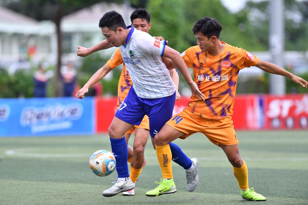 Huyền thoại futsal Thái Lan lên tiếng về bóng đá 7 người Việt Nam, chỉ ra sự khác biệt lớn nhất của VPL-S6 - Ảnh 1.