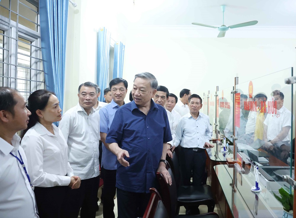 Tổng Bí thư Tô Lâm kiểm tra vận hành hoạt động hệ thống chính trị xã Si Pa Phìn (tỉnh Điện Biên) - Ảnh 4.