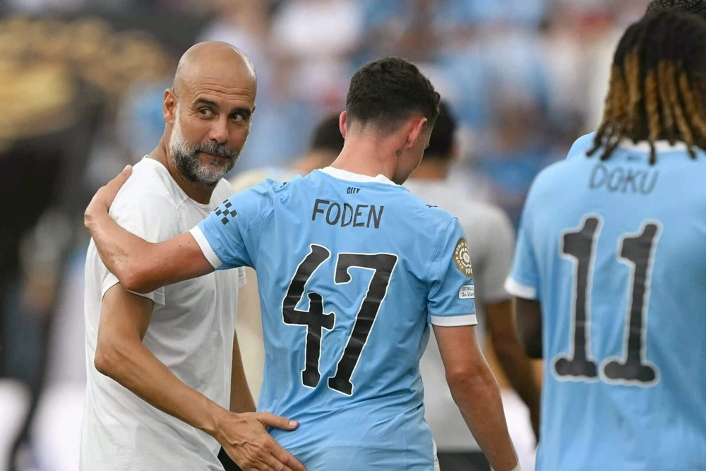 Man City: Chi cả đống tiền, Guardiola vẫn đau đầu - Ảnh 1.