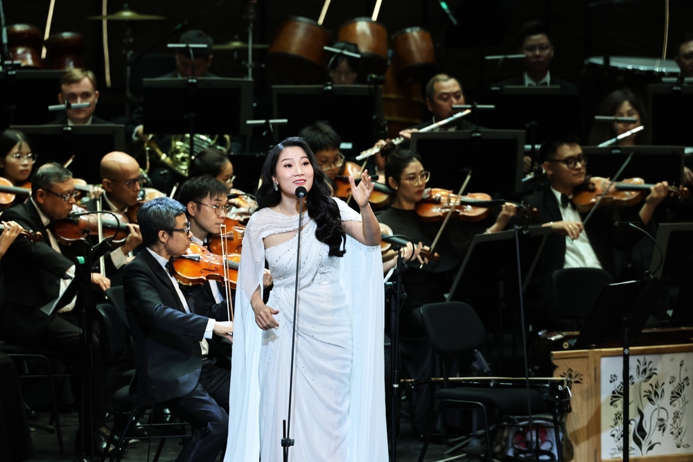 TS Fackson Banda, Chương trình Ký ức Thế giới của UNESCO: &quot;Viên ngọc&quot; âm nhạc mang tên Hoàng Vân - Ảnh 2.