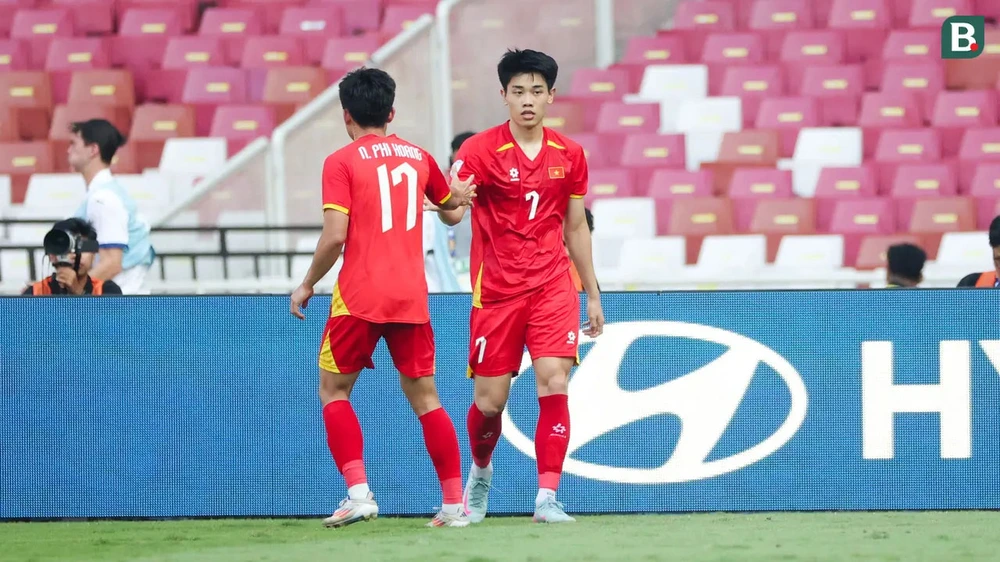 Báo Indonesia chỉ mặt 3 ngôi sao U23 Việt Nam có thể làm tan vỡ giấc mộng vô địch của đội nhà - Ảnh 3. Báo Indonesia chỉ mặt 3 ngôi sao U23 Việt Nam có thể làm tan vỡ giấc mộng vô địch của đội nhà - Ảnh 3.